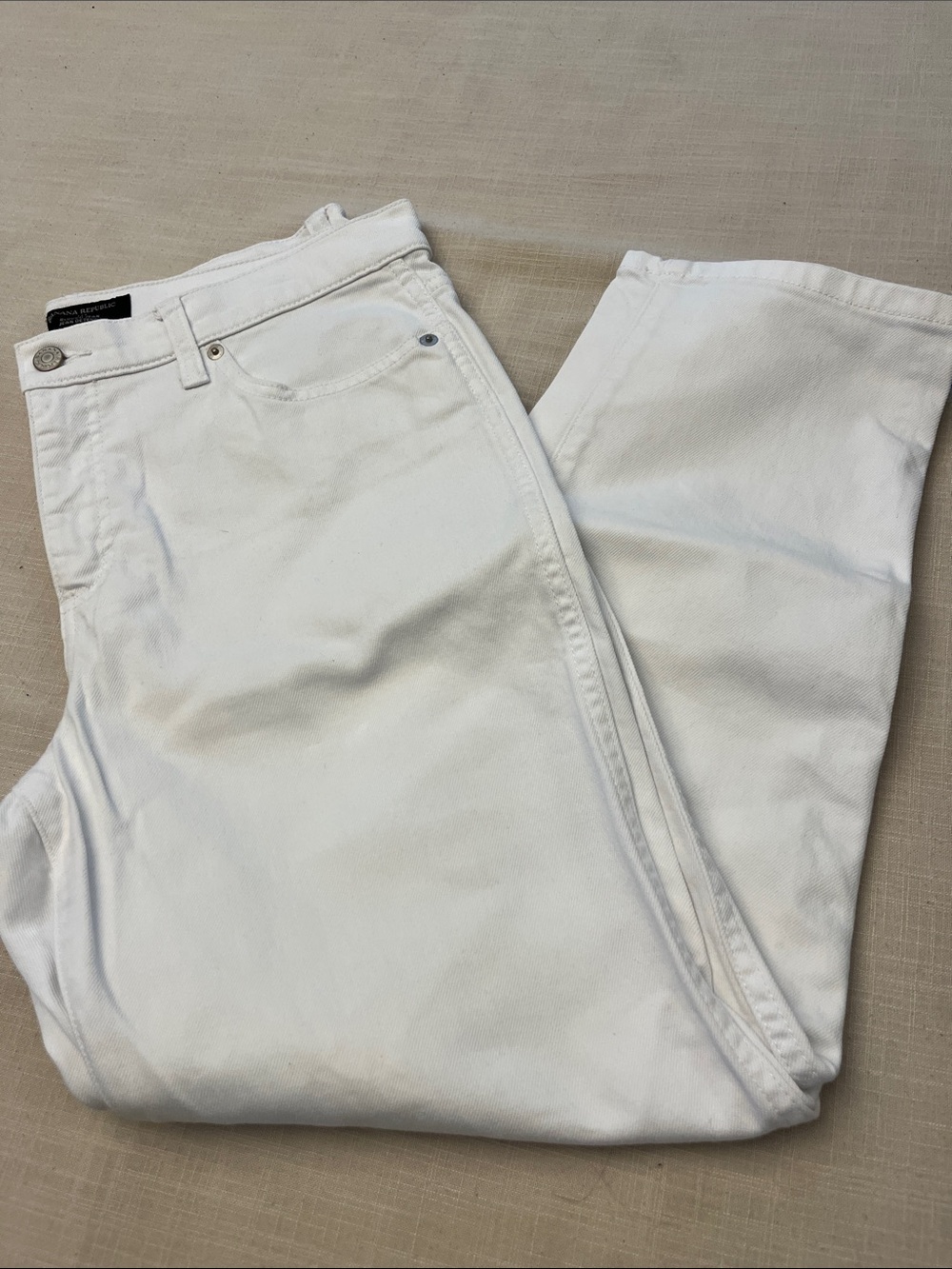 White High rise slouchy Jean